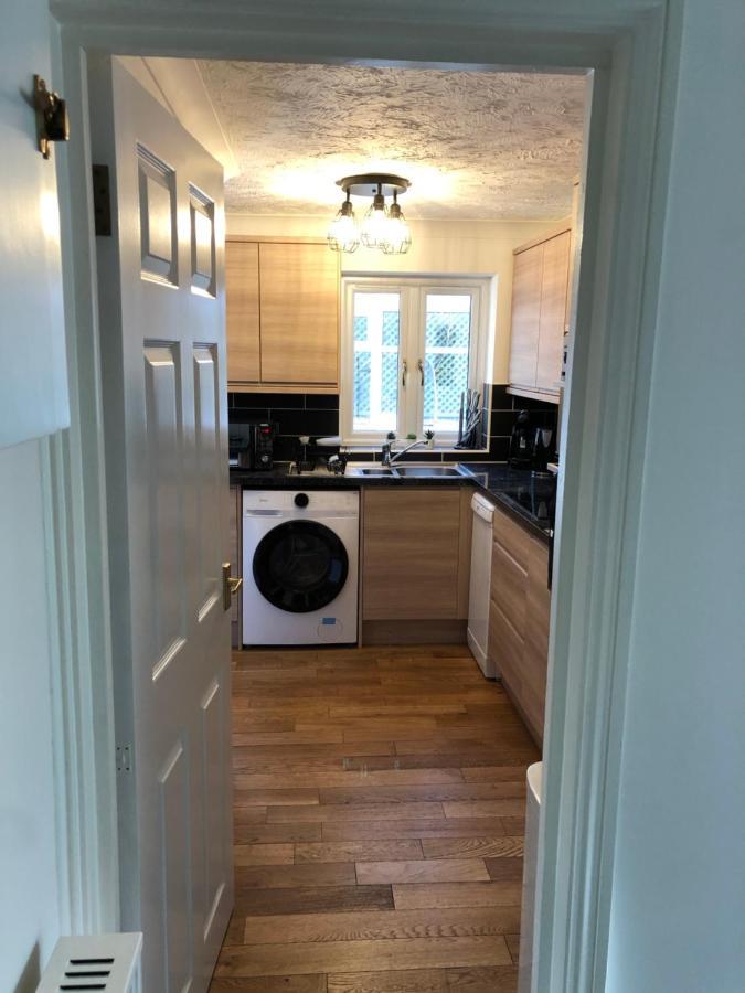 Stylish 2 Bed Apartment Next To The Norfolk Broads Coltishall المظهر الخارجي الصورة