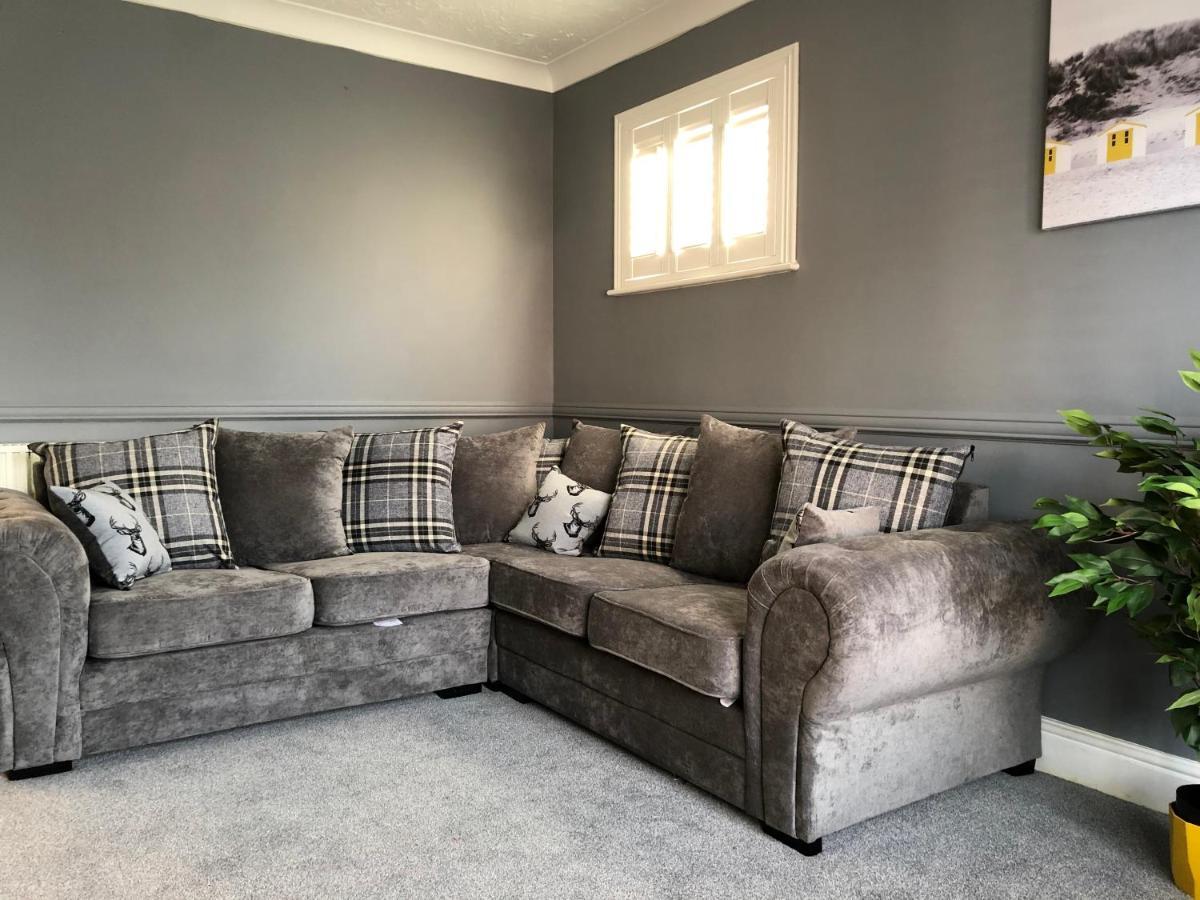 Stylish 2 Bed Apartment Next To The Norfolk Broads Coltishall المظهر الخارجي الصورة